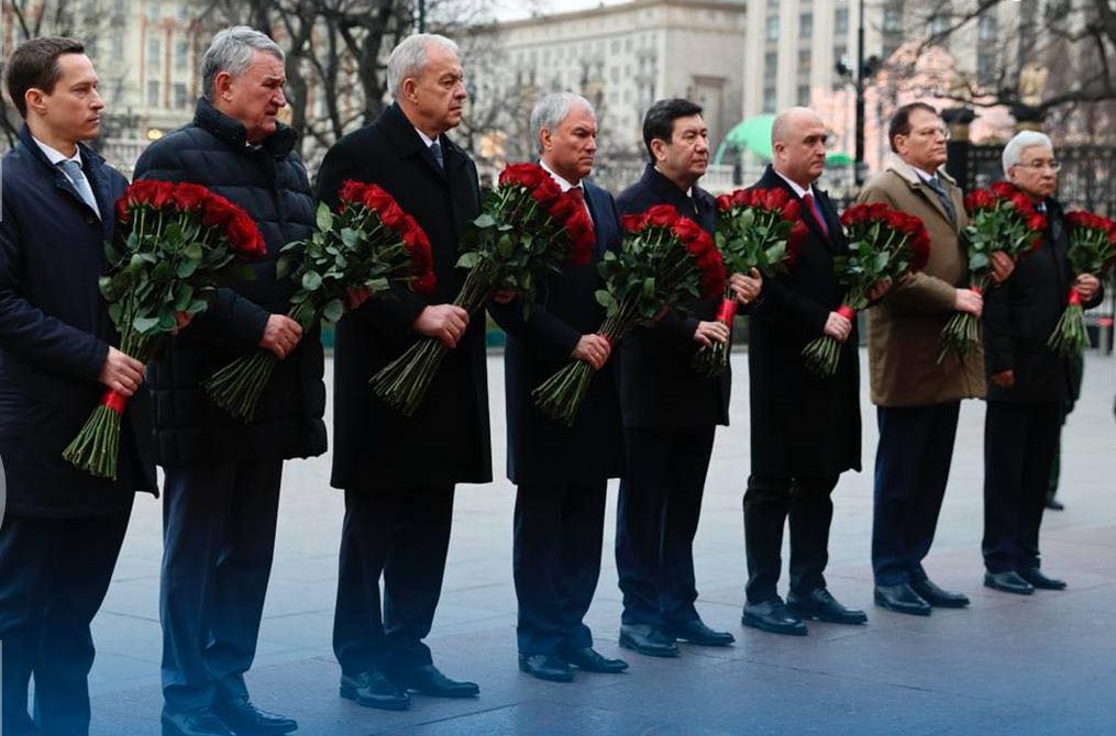 Ҷаласаи муштараки Шуро ва ҷаласаи ҳаждаҳуми Пленарии Ассамблеяи Парламентии Созмони Аҳдномаи Амнияти Дастаҷамъӣ  дар шаҳри Москва  идома дорад