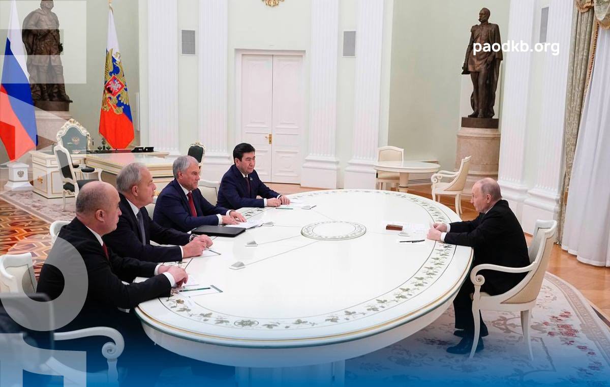 Владимир Путин бо Раисони парламентҳои давлатҳои узви Созмони Аҳдномаи Амнияти Дастаҷамъӣ (СААД)  мулоқот намуд