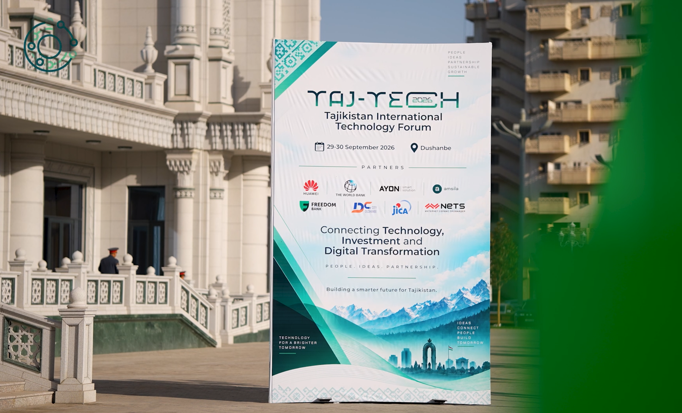ҶСК «Марказҳои тасдиқкунанда, хизматрасониҳои давлатӣ ва таҳияи барномаҳои рақамӣ» ҳамкориҳоро дар соҳаи рақамикунонӣ дар доираи TAJ-TECH 2026 густариш медиҳад