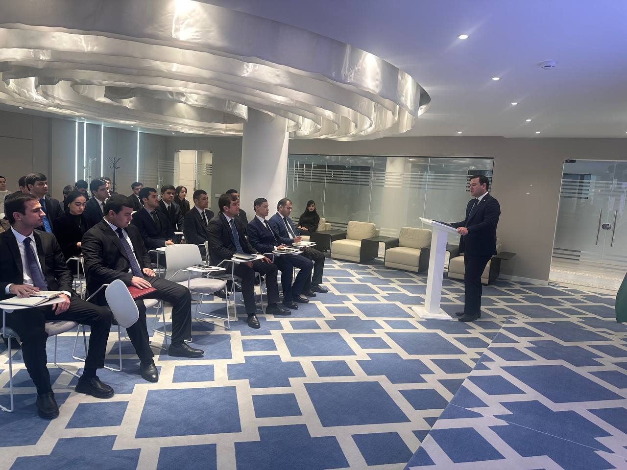 Баррасии моҳияти Қонуни Ҷумҳурии Тоҷикистон «Дар бораи муқовимат ба коррупсия» ва «Стратегияи давлатии муқовимат ба коррупсия дар Ҷумҳурии Тоҷикистон барои давраи то соли 2030»