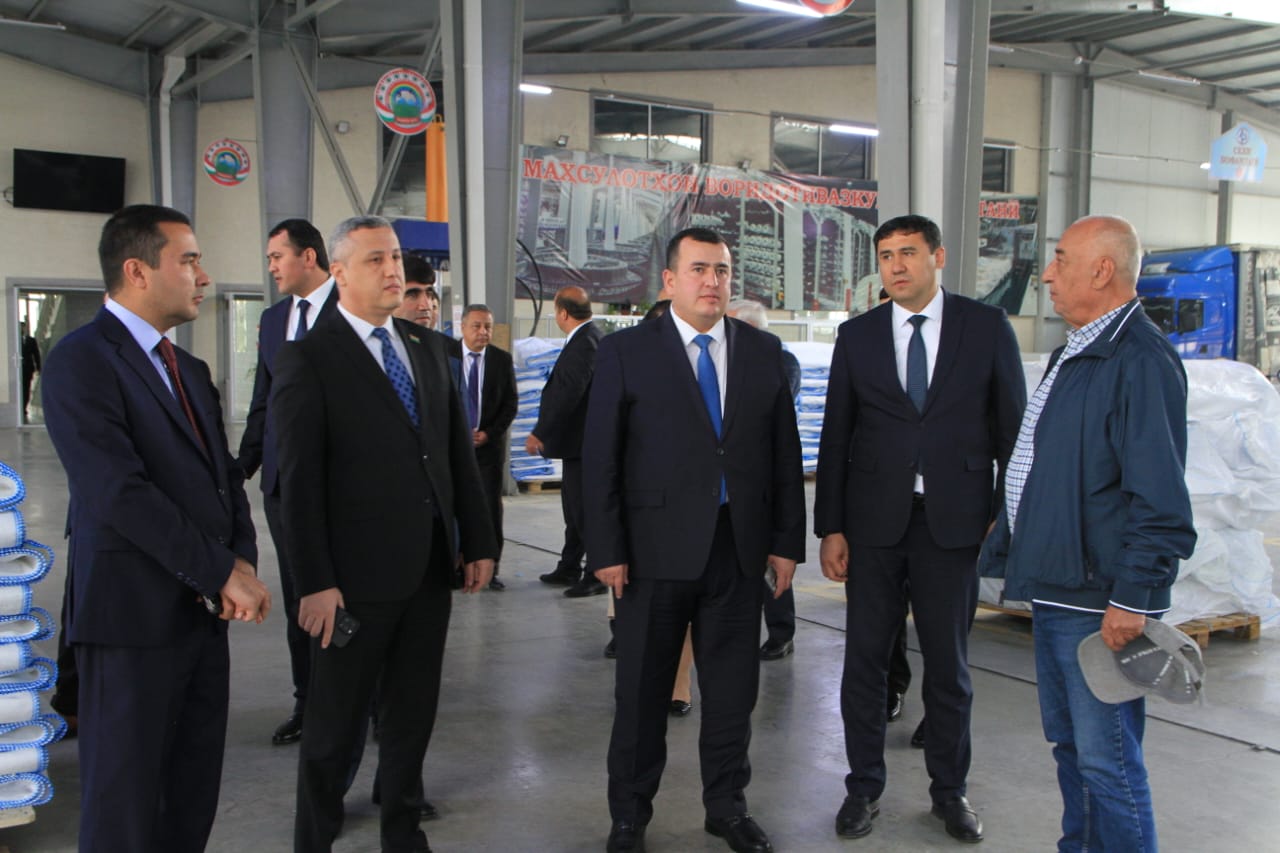 Боздид аз рафти корҳои сохтмонию бунёдкорӣ бахшида ба 35-солагии Истиқлоли давлатии Ҷумҳурии Тоҷикистон дар минтақаи озоди иқтисодии «Суғд»