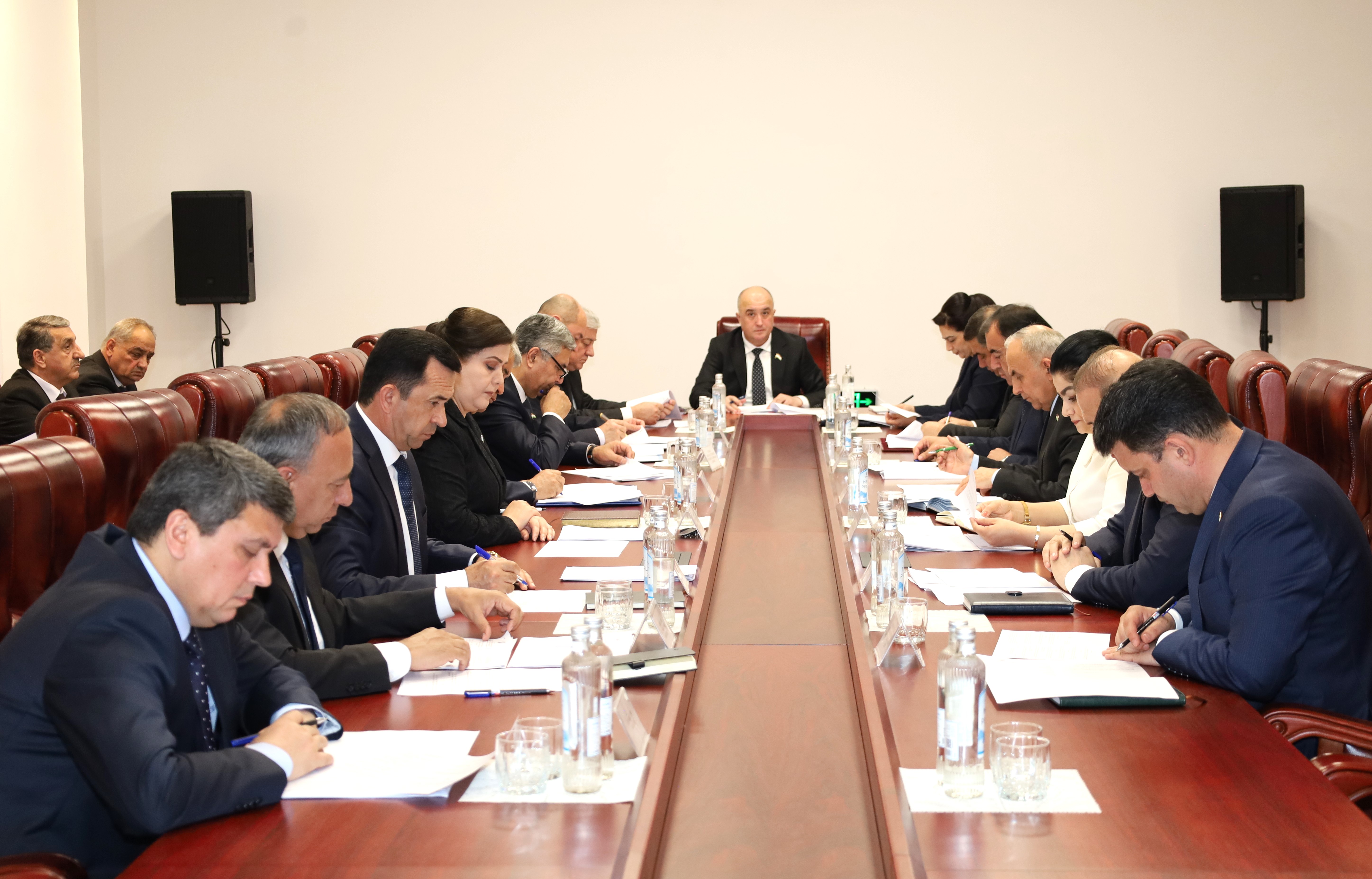 Аз  Шурои Маҷлиси намояндагон