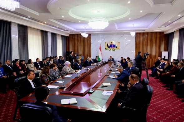 Баргузории ҳамоиши ҷумҳуриявӣ дар мавзӯи «Нақши воситаҳои ахбори омма ва марказҳои матбуотӣ дар муқовимат ба терроризм ва экстремизм»